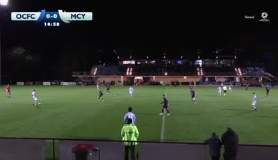 오클리 캐논 vs 멜버른 시티 II